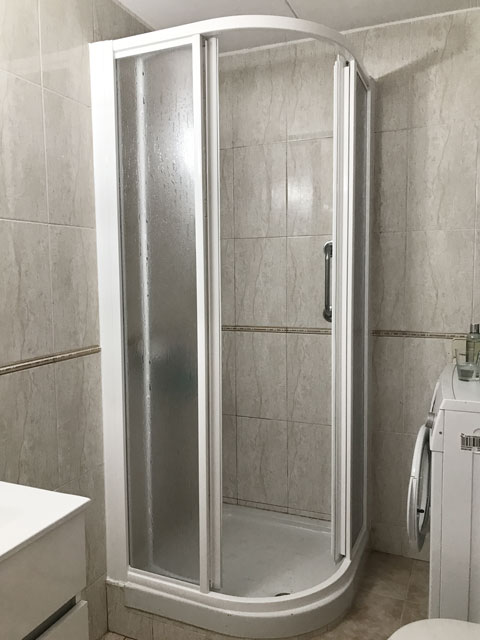 semicircular en acrílico