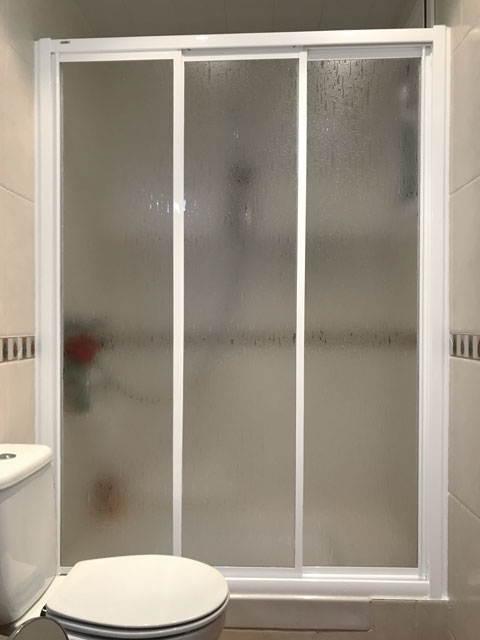 mampara recien montada