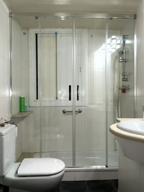 Mampara 4 hojas montada