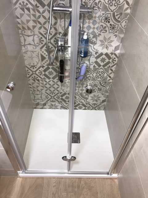 2 hojas plegables cerrada vista arriba