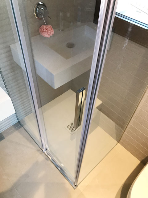 en lacado negro abierta