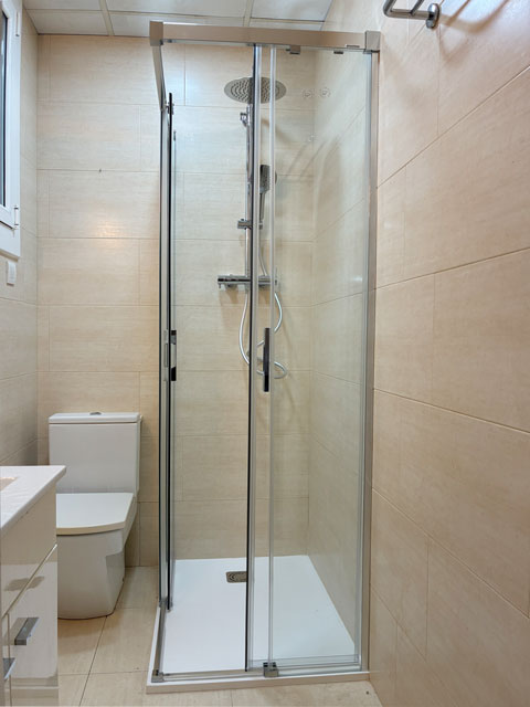 angular 2 fijos y 2 puertas abiertas 2025