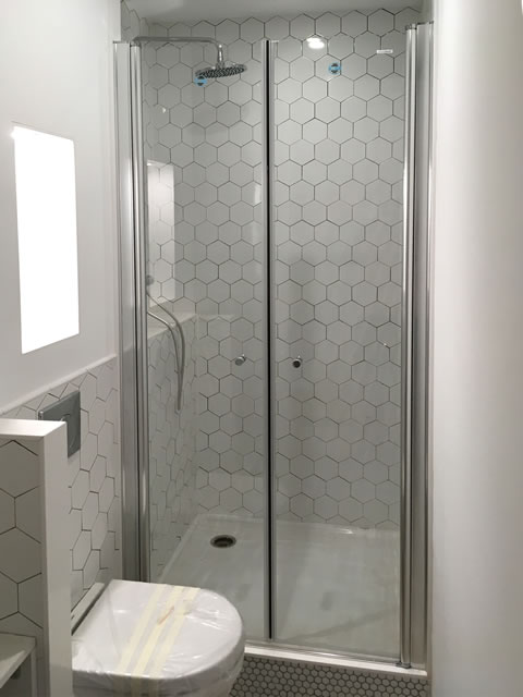 Mampara 2 puertas abatibles