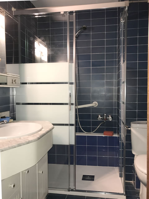 Mamapara en cristal decorado abierta