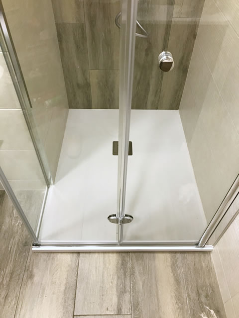 dos hojas plegables y fijo vista arriba